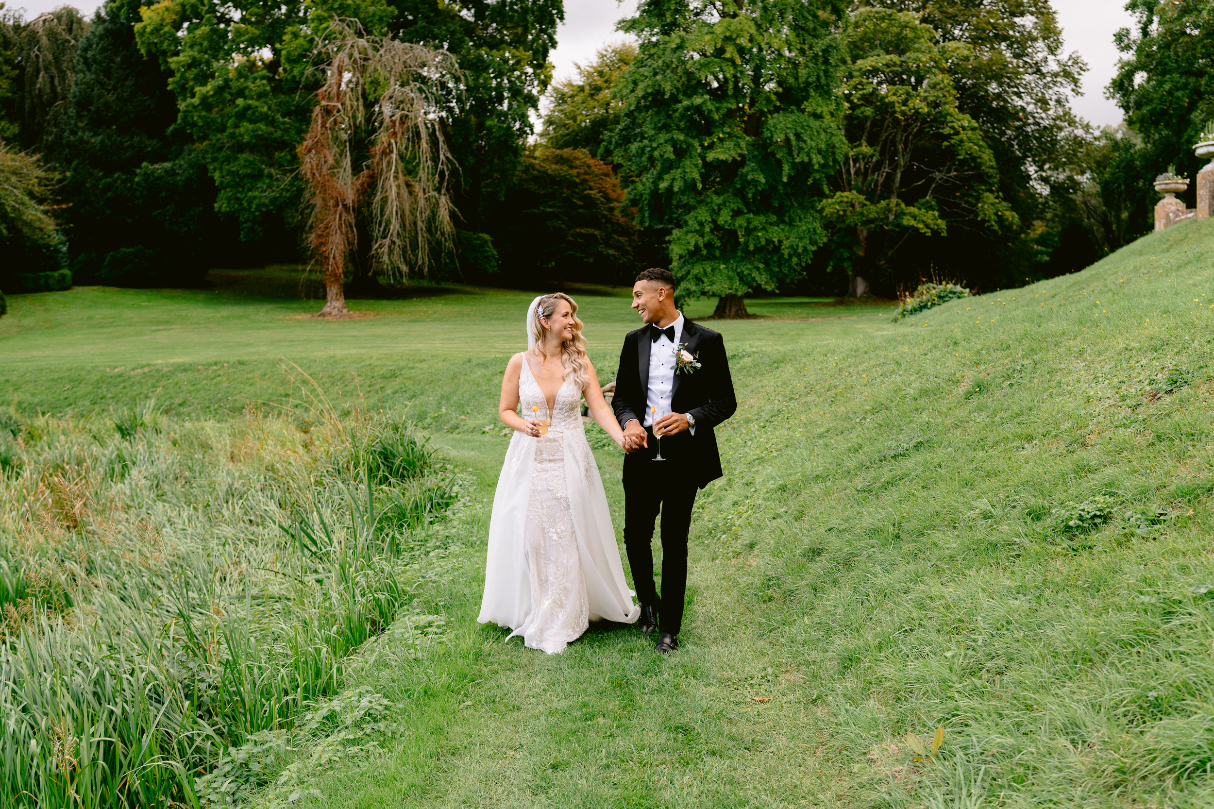 Cowley Manor, Cowley Manor wedding, Cowley Manor wedding photographer, Cotswolds wedding photographer, cheltenham wedding photographer