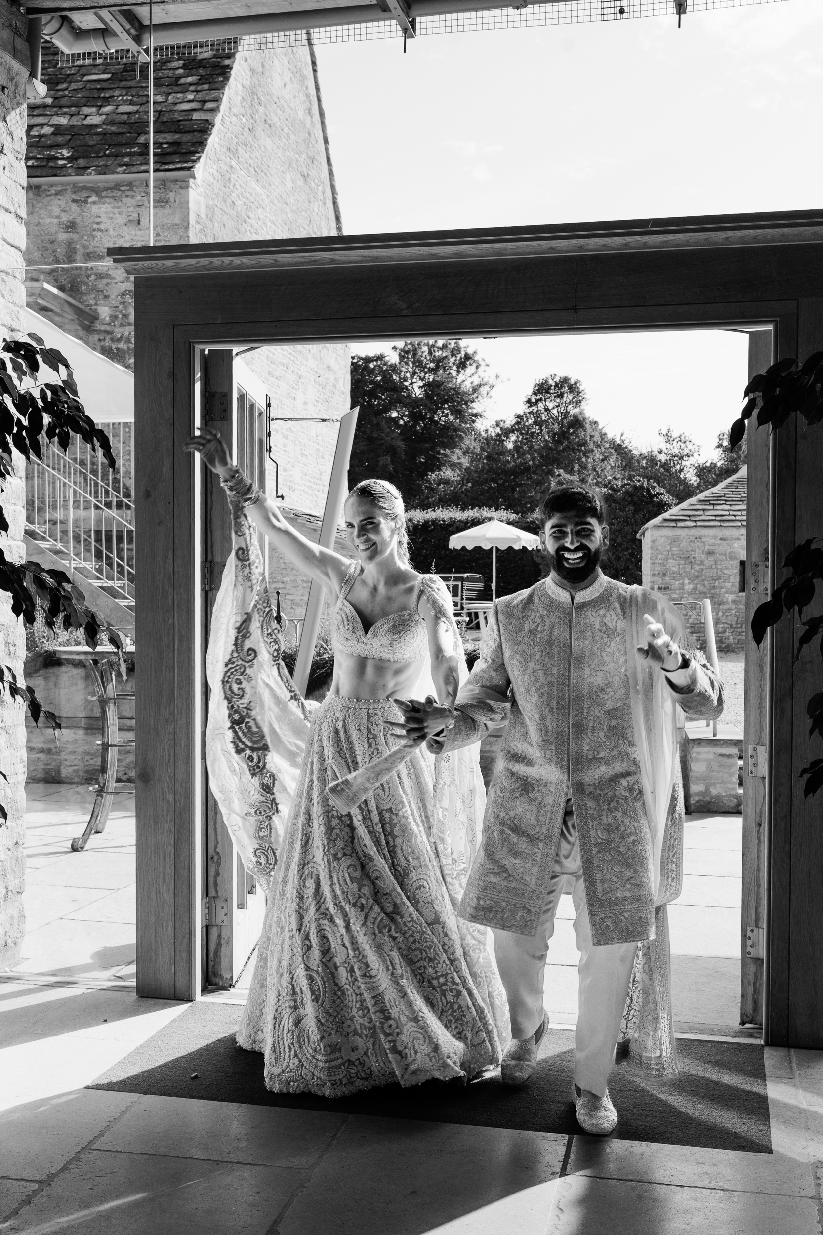 Ivy Lodge Wedding, Cotswolds Wedding Photographer, Ivy Lodge Wedding Photographer, Cripps Wedding Photographer, Editorial Photographer Cotswolds