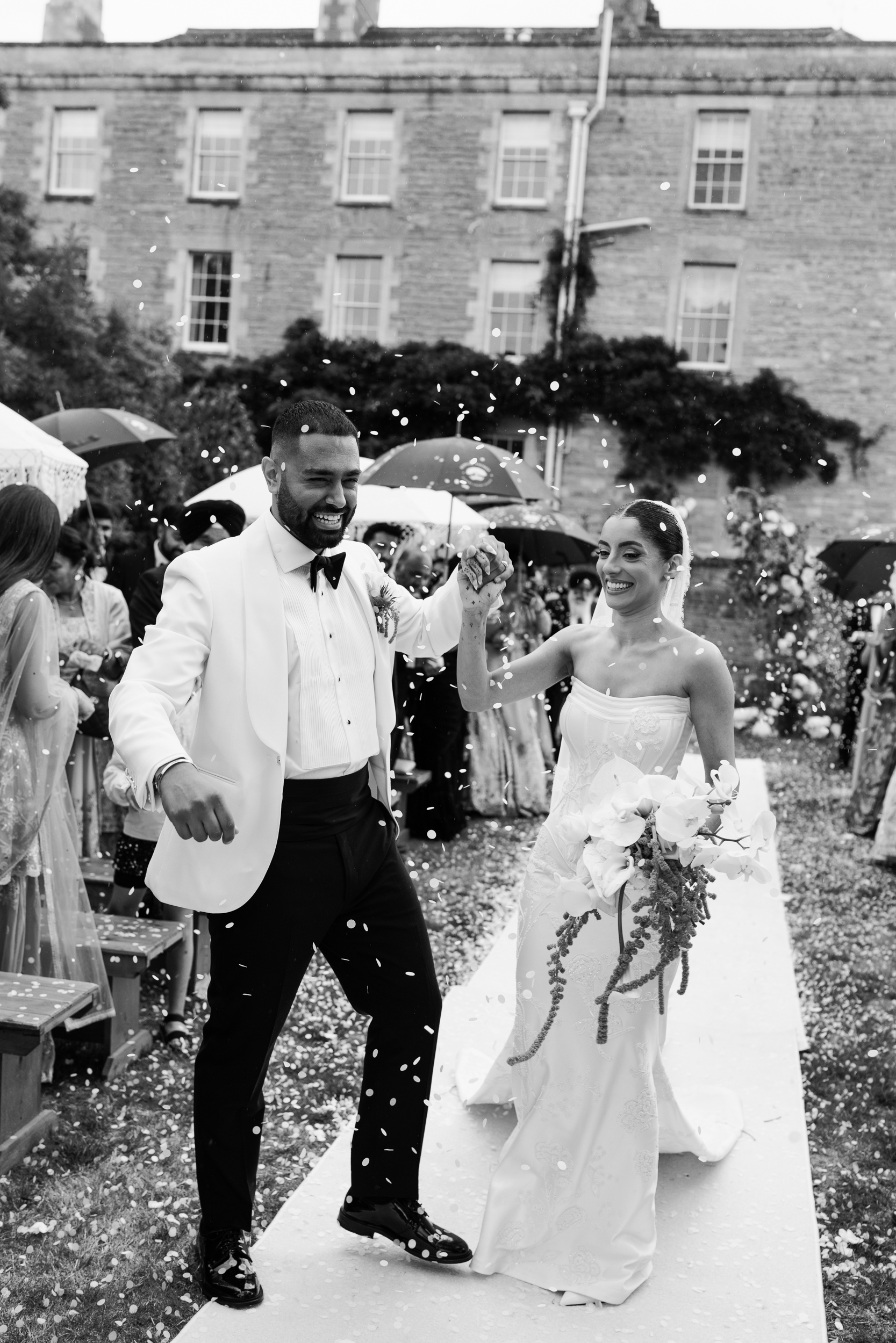 Elmore, Elmore Court, ELmore Court Wedding, Elmore Court Wedding Photographer, Cotswold wedding photographer, Cheltenham Wedding Photographer